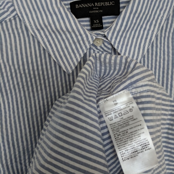 Banana Republic Seersucker Shirt - Picture 3 of 3